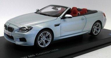 BMW - 6-SERIES M6 CABRIOLET 2012